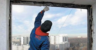 Демонтаж остекления балкона в Лиски - цена от 567 руб. - Сварной-Лск